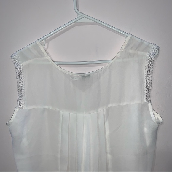 🧡3/$30 Sioni White Sleeveless Sheet Top in Large - Picture 6 of 7